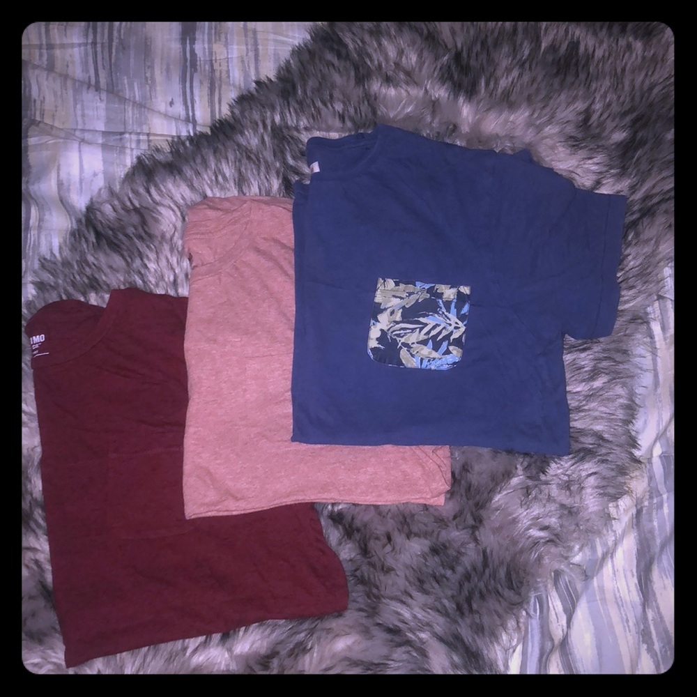 3 mossimo tees